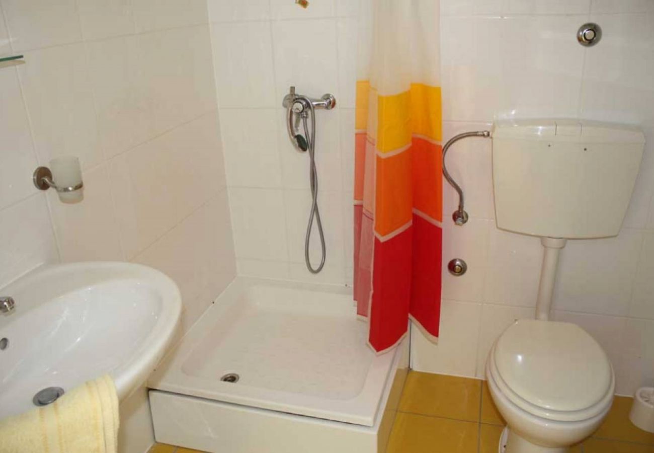 Studio in Trogir - Studio apartment in Trogir with Balcony, Air condition, WIFI (4328-3)