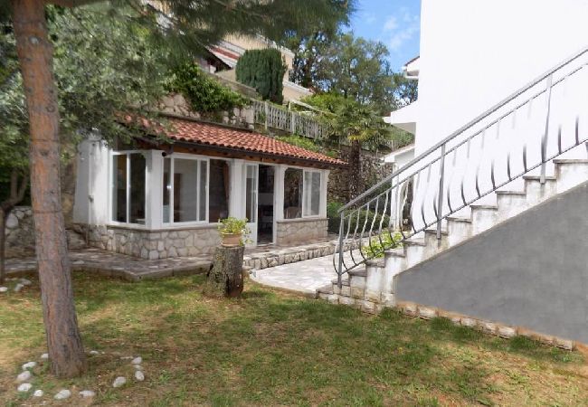 Studio in Mošcenicka Draga - Studio apartment in Mošćenička Draga with Seaview, Terrace, Air condition, WIFI (4364-1) Studio in Mošcenicka Draga - Studio apartment in Mošćenička Draga with Seaview, Terrace, Air condition, WIFI (4364-1)