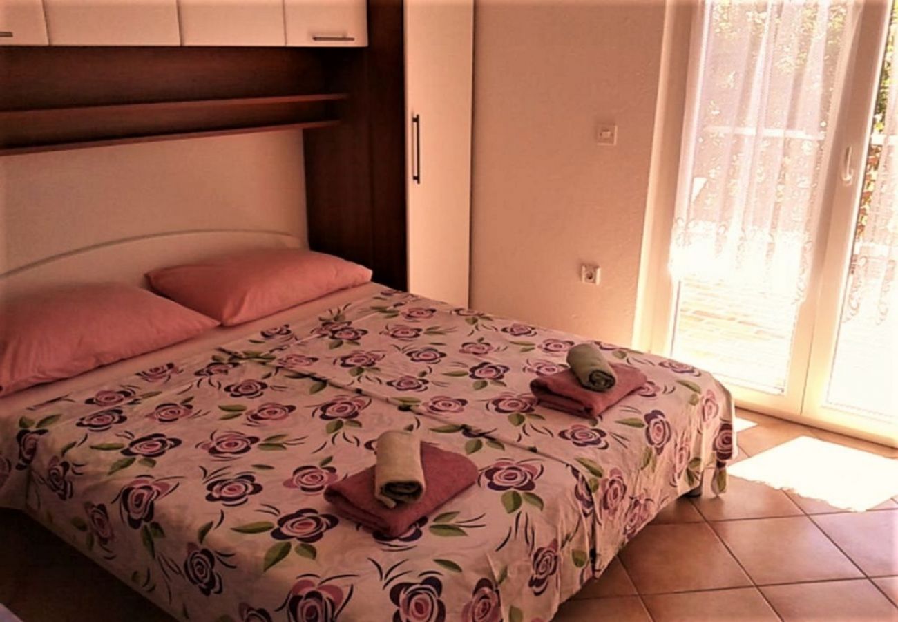 Apartment in Palit - Apartment in Palit with Terrace, Air condition, WIFI, Washing machine (4386-1)