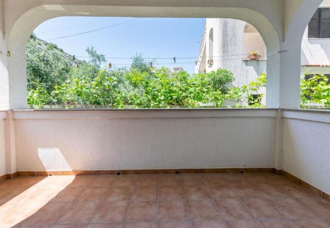 Apartment in Lopar - Apartment in Lopar with Terrace, Air condition, WIFI (4419-1) Apartment in Lopar - Apartment in Lopar with Terrace, Air condition, WIFI (4419-1)