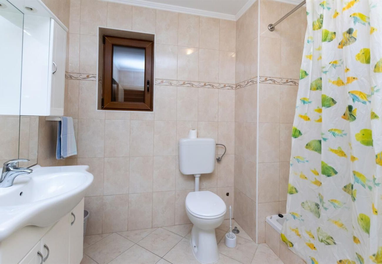 Apartment in Lopar - Apartment in Lopar with Seaview, Balcony, Air condition, WIFI (4421-2)