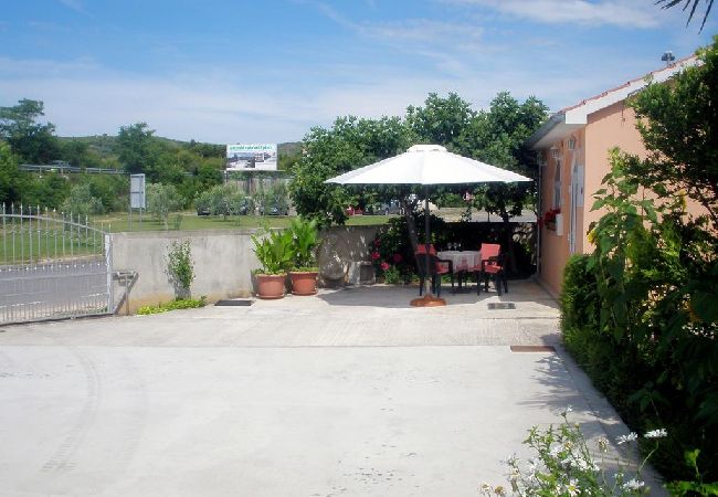 House in Vodice - Holiday Home in Vodice with Terrace, Air condition, WIFI (4449-1) House in Vodice - Holiday Home in Vodice with Terrace, Air condition, WIFI (4449-1)