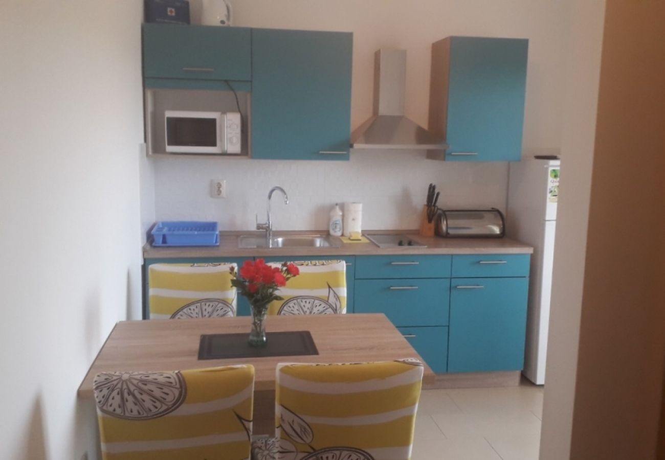 Apartment in Vrsi - Apartment in Vrsi with Balcony, Air condition, WIFI (4494-3)