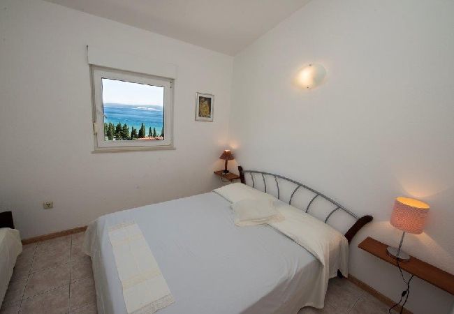 Apartment in Duce - Apartment in Duće with Seaview, Balcony, Air condition, WIFI (132-2) Apartment in Duce - Apartment in Duće with Seaview, Balcony, Air condition, WIFI (132-2)