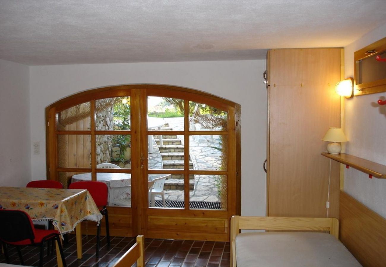 Studio in Punat - Studio apartment in Punat with Terrace, Air condition, WIFI (4526-3)