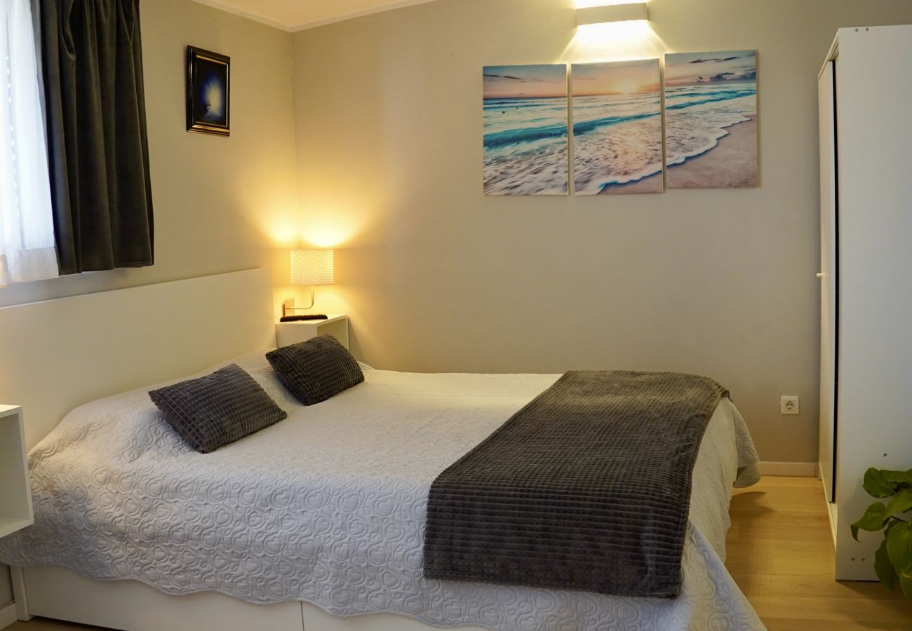 Studio in Rovinj - Studio apartment in Rovinj with Terrace, Air condition, WIFI, Washing machine (3652-2)