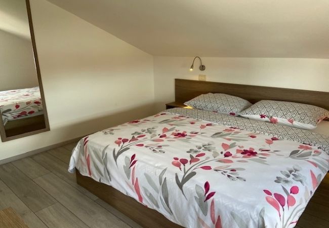 Apartment in Punat - Apartment in Punat with Seaview, Terrace, Air condition, WIFI (4534-4) Apartment in Punat - Apartment in Punat with Seaview, Terrace, Air condition, WIFI (4534-4)