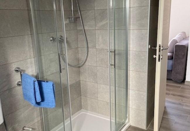 Apartment in Punat - Apartment in Punat with Seaview, Terrace, Air condition, WIFI (4534-4) Apartment in Punat - Apartment in Punat with Seaview, Terrace, Air condition, WIFI (4534-4)