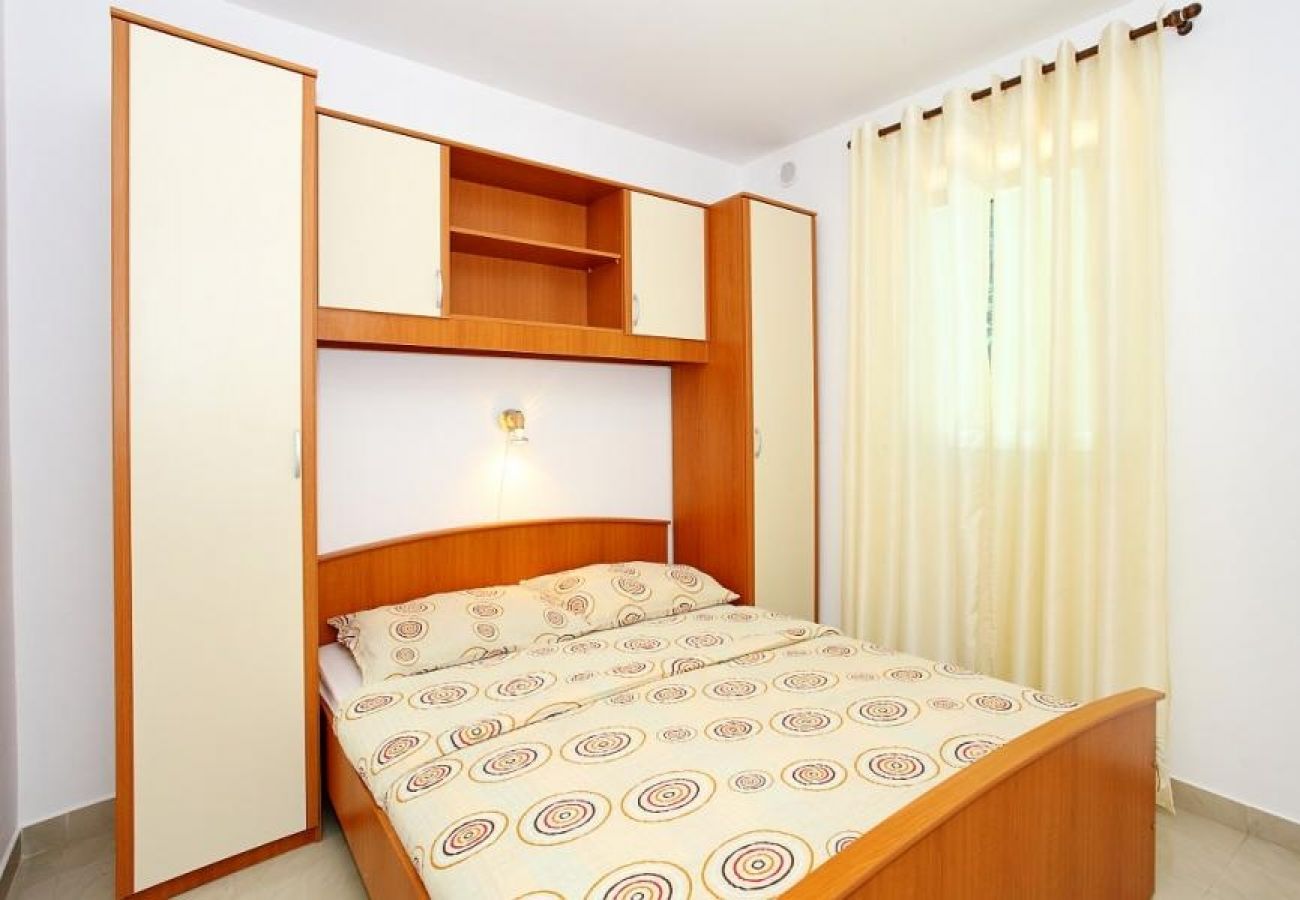 Apartment in Vir - Apartment in Vir with Balcony, Air condition, WIFI (4595-2)