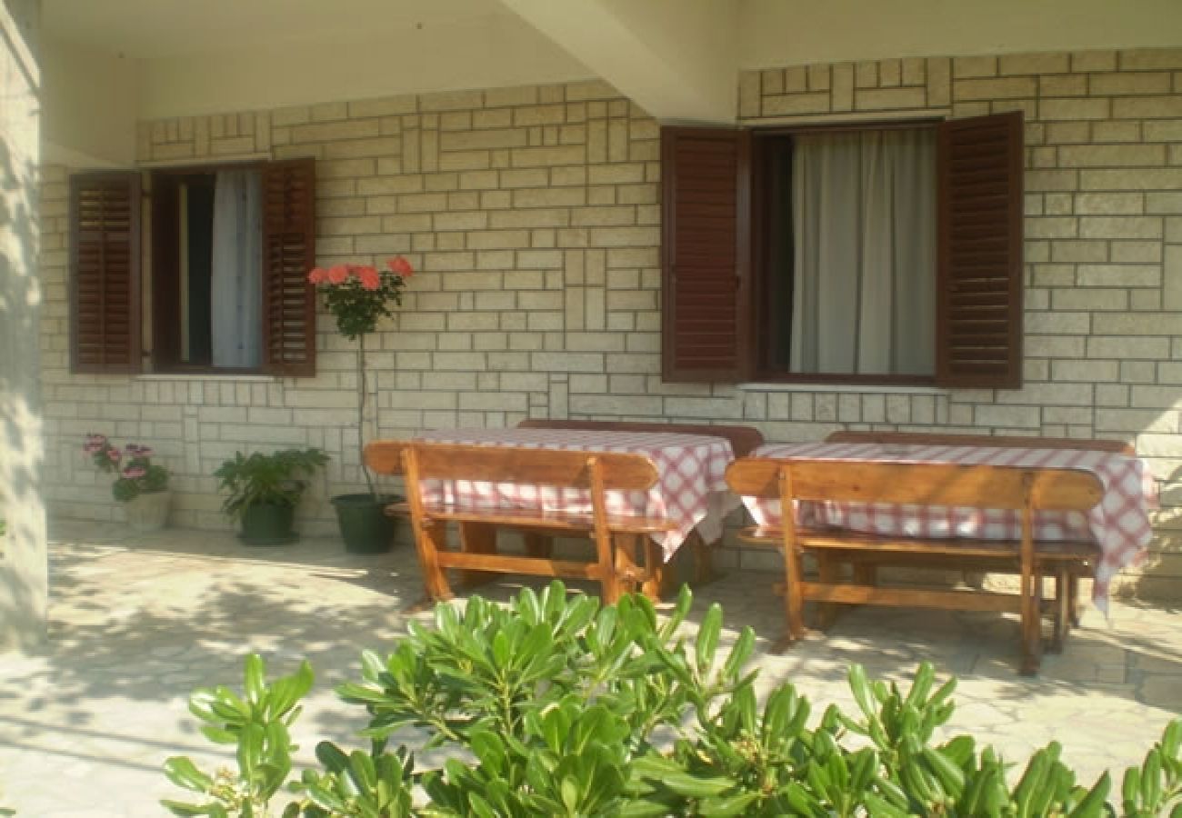 Apartment in Palit - Apartment in Palit with Terrace, Air condition, WIFI (4603-1)