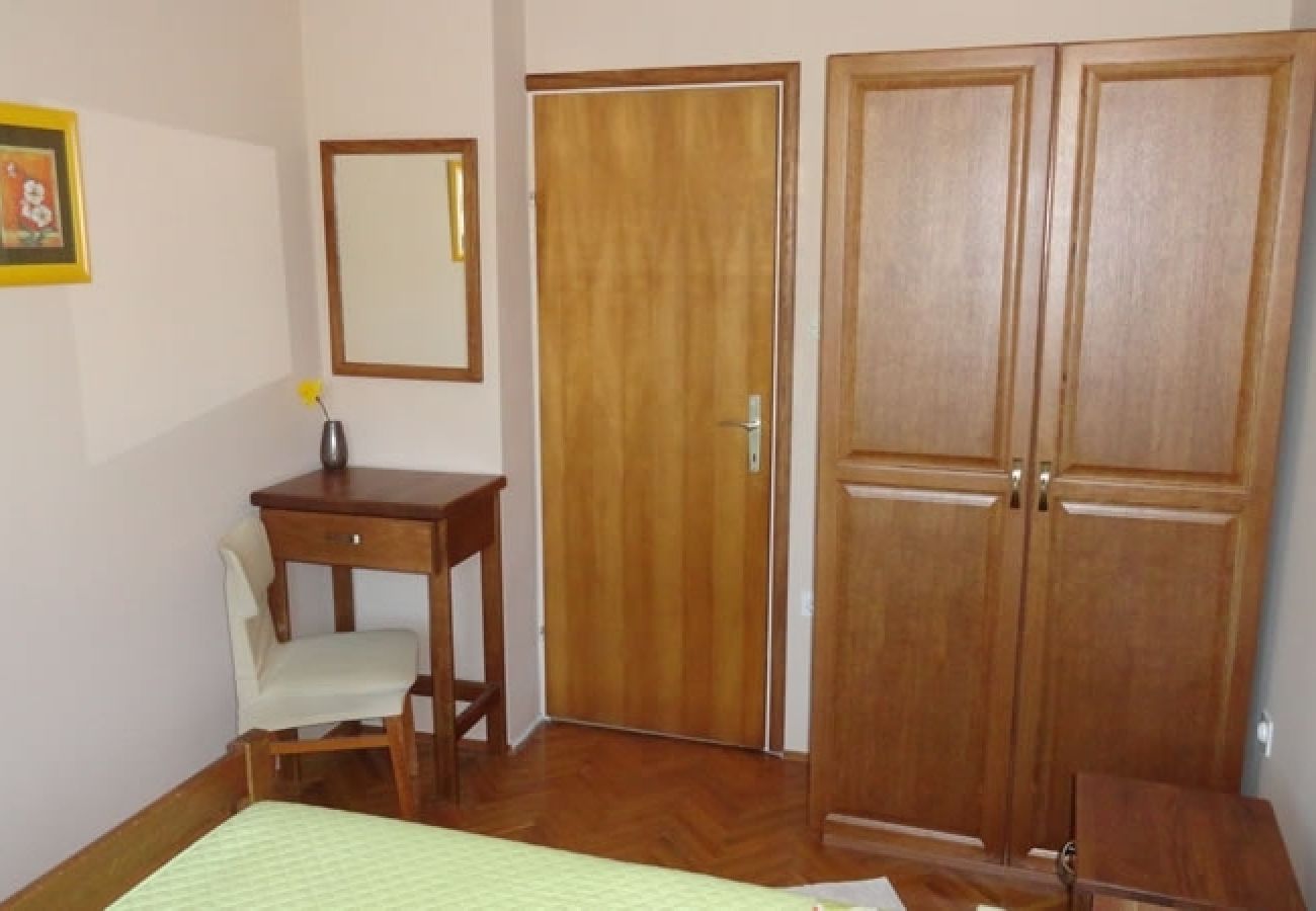 Apartment in Palit - Apartment in Palit with Terrace, Air condition, WIFI (4603-1)