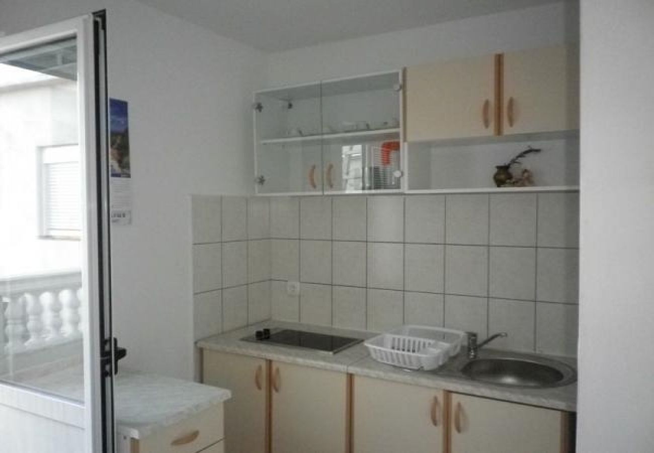 Studio in Pašman - Studio apartment in Pašman with Seaview, Balcony, Air condition, WIFI (4650-1)