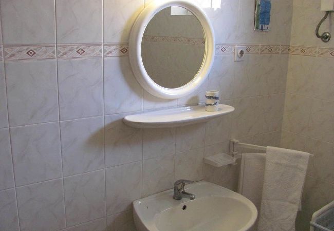 Apartment in Trogir - Apartment in Trogir with Seaview, Terrace, Air condition, WIFI (4655-2) Apartment in Trogir - Apartment in Trogir with Seaview, Terrace, Air condition, WIFI (4655-2)