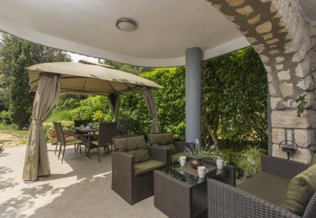 Apartment in Rovinj - Apartment in Rovinj with Terrace, Air condition, WIFI, Washing machine (4686-1) Apartment in Rovinj - Apartment in Rovinj with Terrace, Air condition, WIFI, Washing machine (4686-1)