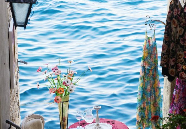 Studio in Rovinj - Studio apartment in Rovinj with Seaview, Terrace, Air condition, WIFI (4686-6) Studio in Rovinj - Studio apartment in Rovinj with Seaview, Terrace, Air condition, WIFI (4686-6)
