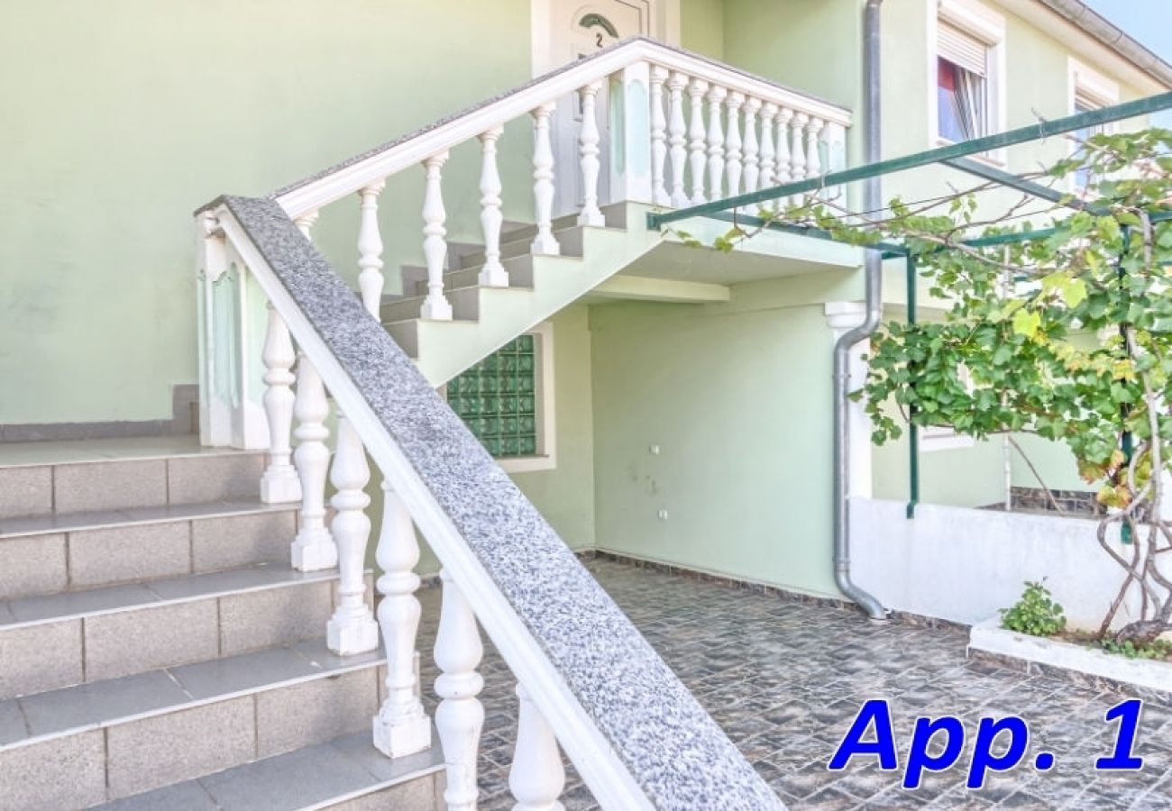 Apartment in Medulin - Apartment in Medulin with Seaview, Terrace, Air condition, WIFI (4635-3)