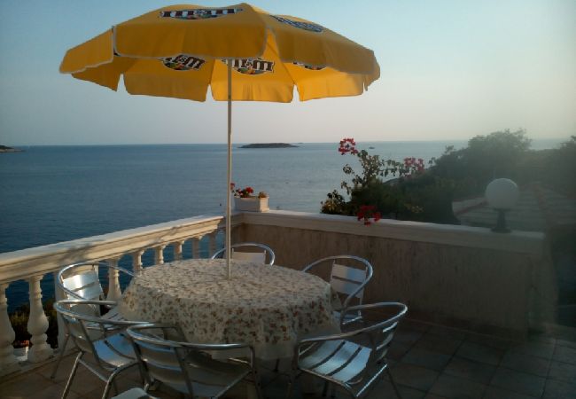 Apartment in Sevid - Apartment in Sevid with Seaview, Terrace, Air condition, WIFI (4746-1) Apartment in Sevid - Apartment in Sevid with Seaview, Terrace, Air condition, WIFI (4746-1)