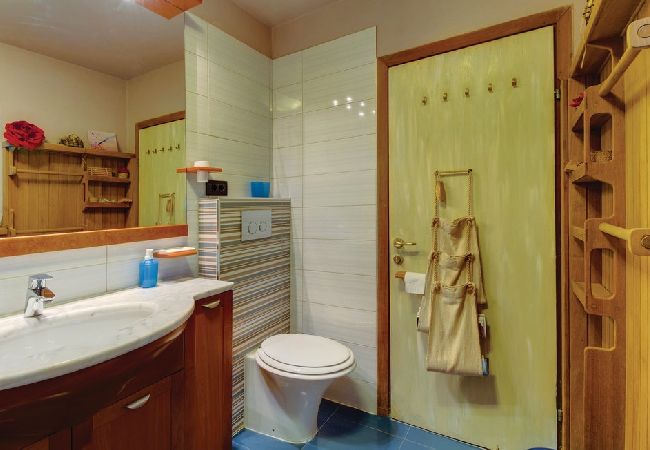 House in Mali Lošinj - Holiday Home in Mali Lošinj with Terrace, Air condition, WIFI, Washing machine (4780-1) House in Mali Lošinj - Holiday Home in Mali Lošinj with Terrace, Air condition, WIFI, Washing machine (4780-1)