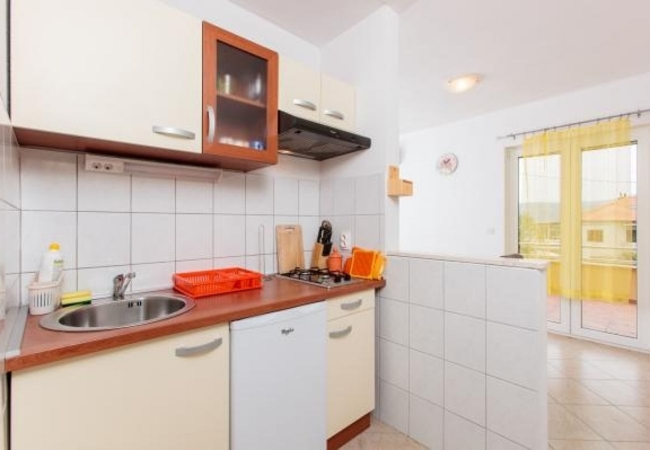 Apartment in Slatine - Apartment in Slatine with Seaview, Balcony, Air condition, WIFI (4784-2)