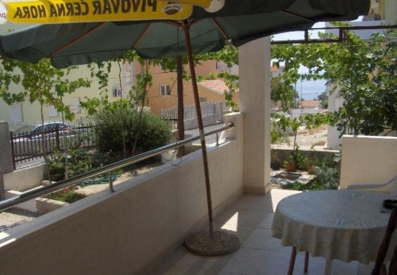 Apartment in Okrug Gornji - Apartment in Okrug Gornji with Seaview, Balcony, Air condition, WIFI (4790-1)