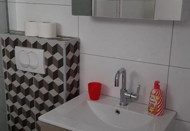 Apartment in Biograd na moru - Apartment in Biograd na Moru with Terrace, Air condition, WIFI (4805-2) Apartment in Biograd na moru - Apartment in Biograd na Moru with Terrace, Air condition, WIFI (4805-2)
