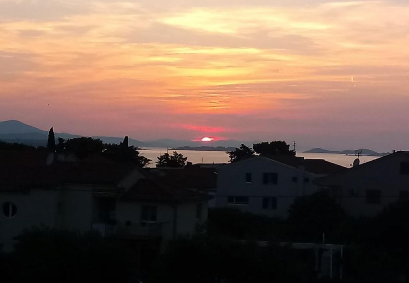 Studio in Biograd na moru - Studio apartment in Biograd na Moru with Seaview, Terrace, Air condition, WIFI (4818-5)