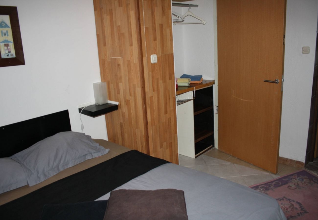 Studio in Vrsi - Studio apartment in Vrsi with Terrace, Air condition, WIFI (4824-1)