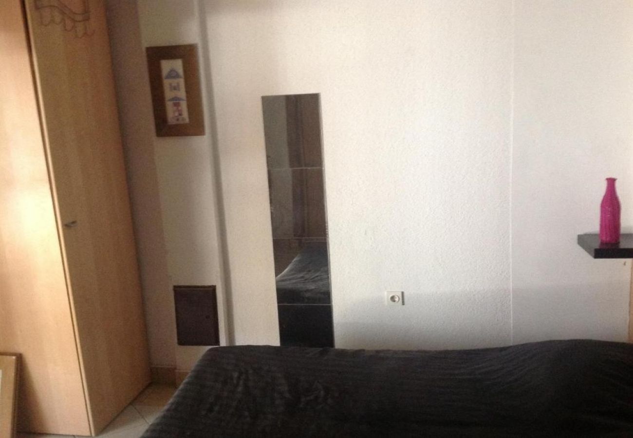 Studio in Vrsi - Studio apartment in Vrsi with Terrace, Air condition, WIFI (4824-1)