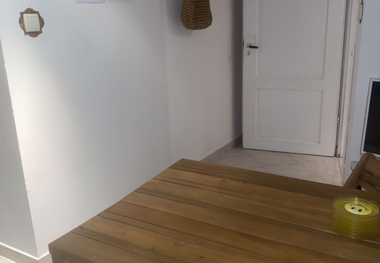 Apartment in Vrsi - Apartment in Vrsi with Balcony, Air condition, WIFI (4824-6)