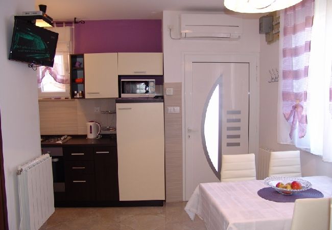 Apartment in Baška - Apartment in Baška with Terrace, Air condition, WIFI (4863-2) Apartment in Baška - Apartment in Baška with Terrace, Air condition, WIFI (4863-2)