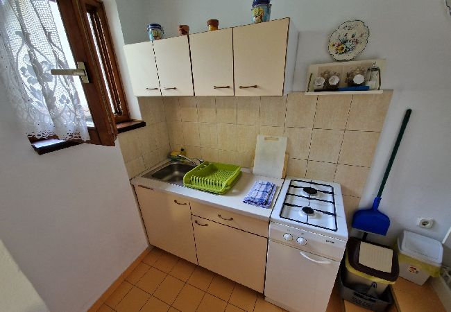 Apartment in Icici - Apartment in Ičići with Seaview, Terrace, WIFI (4870-1) Apartment in Icici - Apartment in Ičići with Seaview, Terrace, WIFI (4870-1)