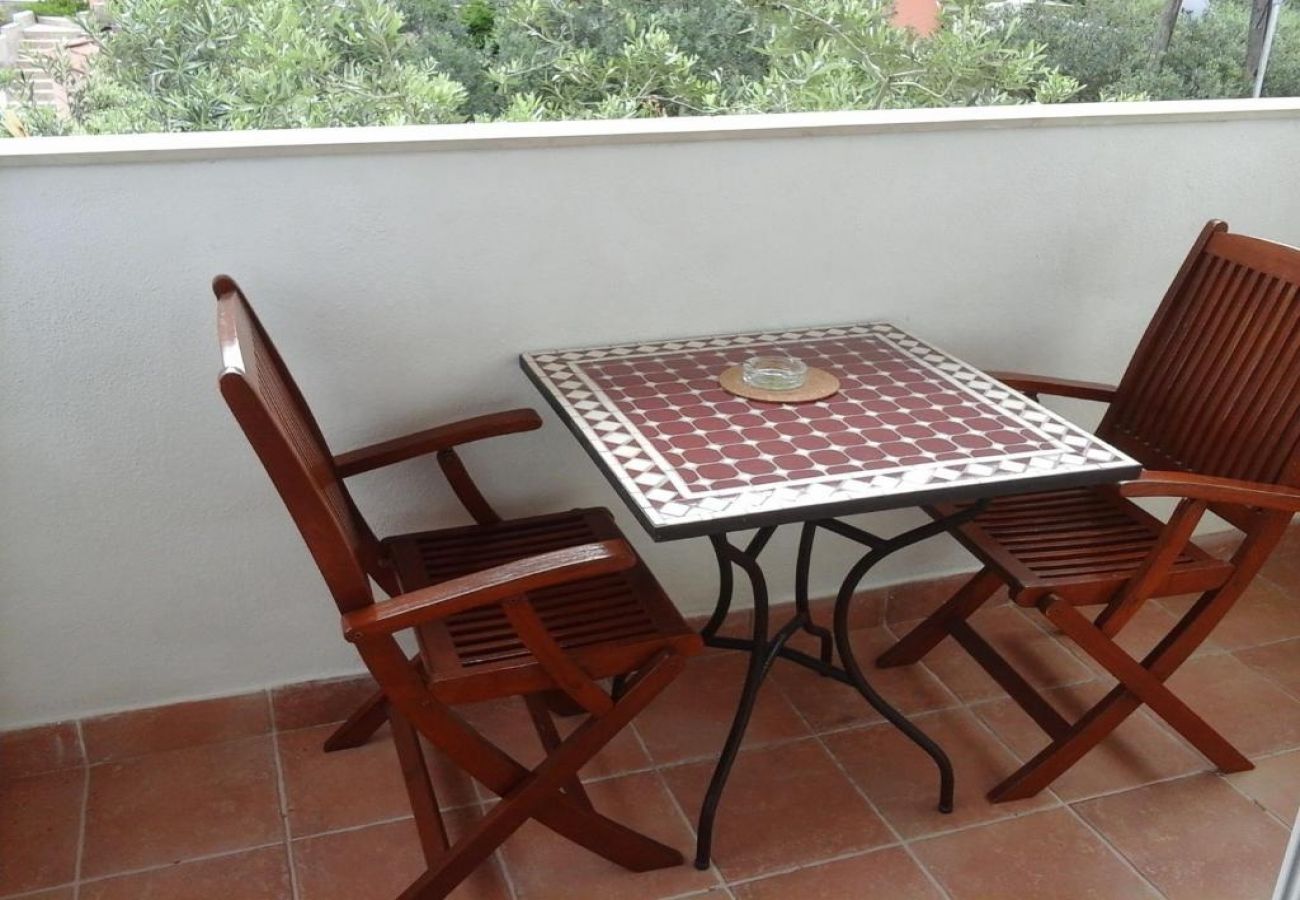 Studio in Hvar - Studio apartment in Hvar town with Terrace, Air condition, WIFI (4858-4)