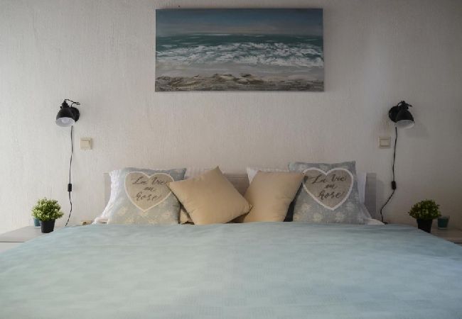 House in Svetvincenat - Holiday Home in Svetvinčenat with Terrace, Air condition, WIFI, Washing machine (4843-1) House in Svetvincenat - Holiday Home in Svetvinčenat with Terrace, Air condition, WIFI, Washing machine (4843-1)