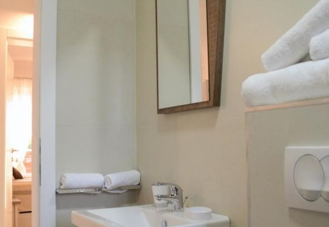 House in Svetvincenat - Holiday Home in Svetvinčenat with Terrace, Air condition, WIFI, Washing machine (4843-1) House in Svetvincenat - Holiday Home in Svetvinčenat with Terrace, Air condition, WIFI, Washing machine (4843-1)