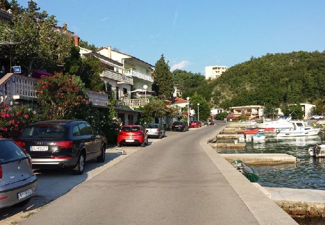 Apartment in Jadranovo - Apartment in Jadranovo with Seaview, Terrace, Air condition, WIFI (4881-2) Apartment in Jadranovo - Apartment in Jadranovo with Seaview, Terrace, Air condition, WIFI (4881-2)