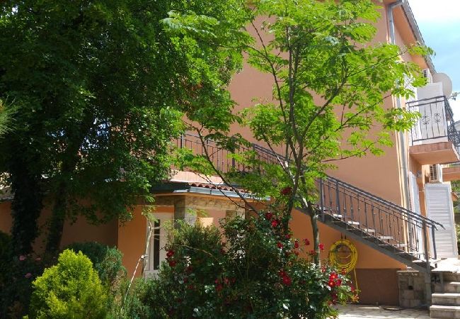 Apartment in Jadranovo - Apartment in Jadranovo with Seaview, Terrace, Air condition, WIFI (4881-1) Apartment in Jadranovo - Apartment in Jadranovo with Seaview, Terrace, Air condition, WIFI (4881-1)