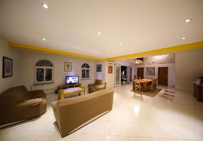 House in Drage - Holiday Home in Drage with Terrace, Air condition, WIFI, Washing machine (4884-1) House in Drage - Holiday Home in Drage with Terrace, Air condition, WIFI, Washing machine (4884-1)
