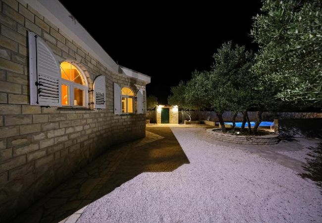 House in Drage - Holiday Home in Drage with Terrace, Air condition, WIFI, Washing machine (4884-1) House in Drage - Holiday Home in Drage with Terrace, Air condition, WIFI, Washing machine (4884-1)
