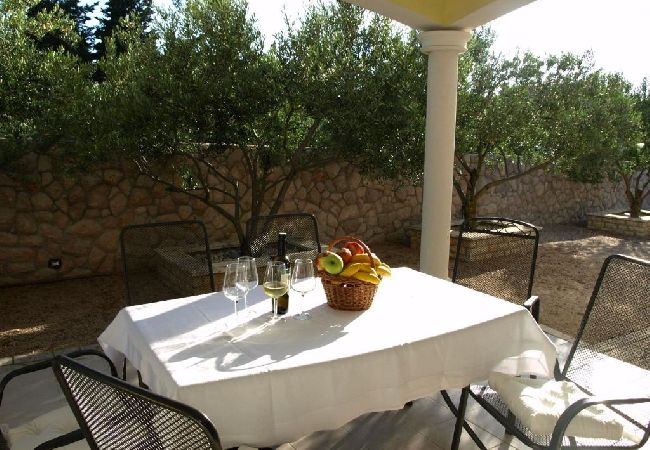 House in Drage - Holiday Home in Drage with Terrace, Air condition, WIFI, Washing machine (4884-1) House in Drage - Holiday Home in Drage with Terrace, Air condition, WIFI, Washing machine (4884-1)