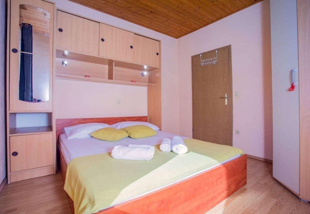 Apartment in Gata - Apartment in Gata with Terrace, Air condition, WIFI, Washing machine (4893-1)