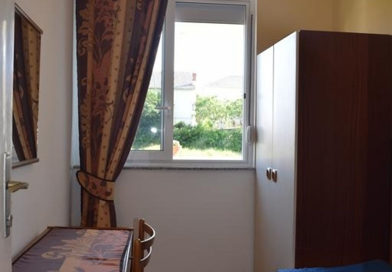 Apartment in Banjol - Apartment in Banjol with Balcony, Air condition, WIFI, Dishwasher (4888-1)