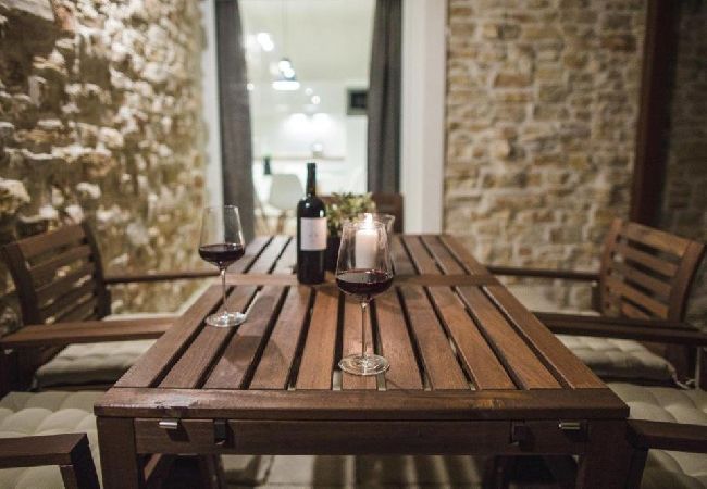 Apartment in Vodice - Apartment in Vodice with Terrace, Air condition, WIFI, Dishwasher (4932-2) Apartment in Vodice - Apartment in Vodice with Terrace, Air condition, WIFI, Dishwasher (4932-2)