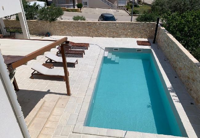 Apartment in Vodice - Apartment in Vodice with Terrace, Air condition, WIFI, Dishwasher (4932-2) Apartment in Vodice - Apartment in Vodice with Terrace, Air condition, WIFI, Dishwasher (4932-2)