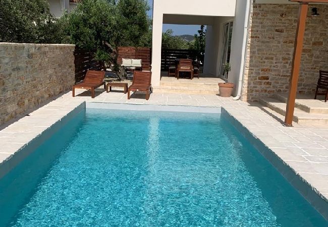 Apartment in Vodice - Apartment in Vodice with Terrace, Air condition, WIFI, Dishwasher (4932-2) Apartment in Vodice - Apartment in Vodice with Terrace, Air condition, WIFI, Dishwasher (4932-2)