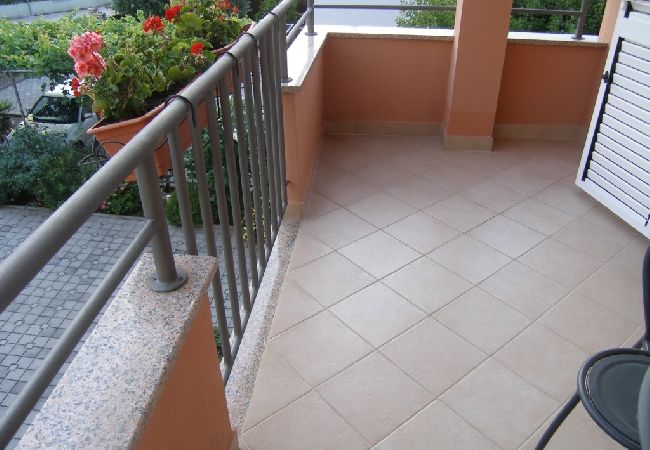 Apartment in Sukošan - Apartment in Sukošan with Balcony, Air condition, WIFI (4941-3) Apartment in Sukošan - Apartment in Sukošan with Balcony, Air condition, WIFI (4941-3)