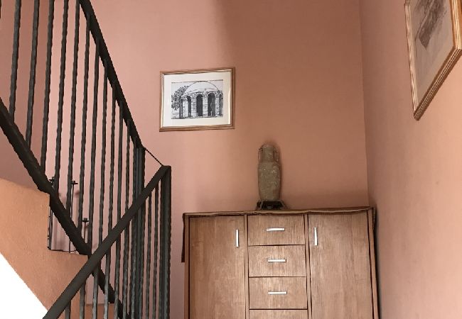 Apartment in Sukošan - Apartment in Sukošan with Balcony, Air condition, WIFI (4941-3) Apartment in Sukošan - Apartment in Sukošan with Balcony, Air condition, WIFI (4941-3)