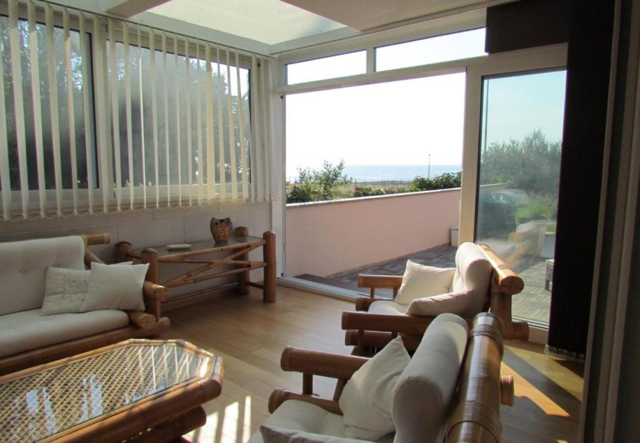 Apartment in Zambratija - Apartment in Zambratija with Seaview, Terrace, Air condition, WIFI (4961-1)