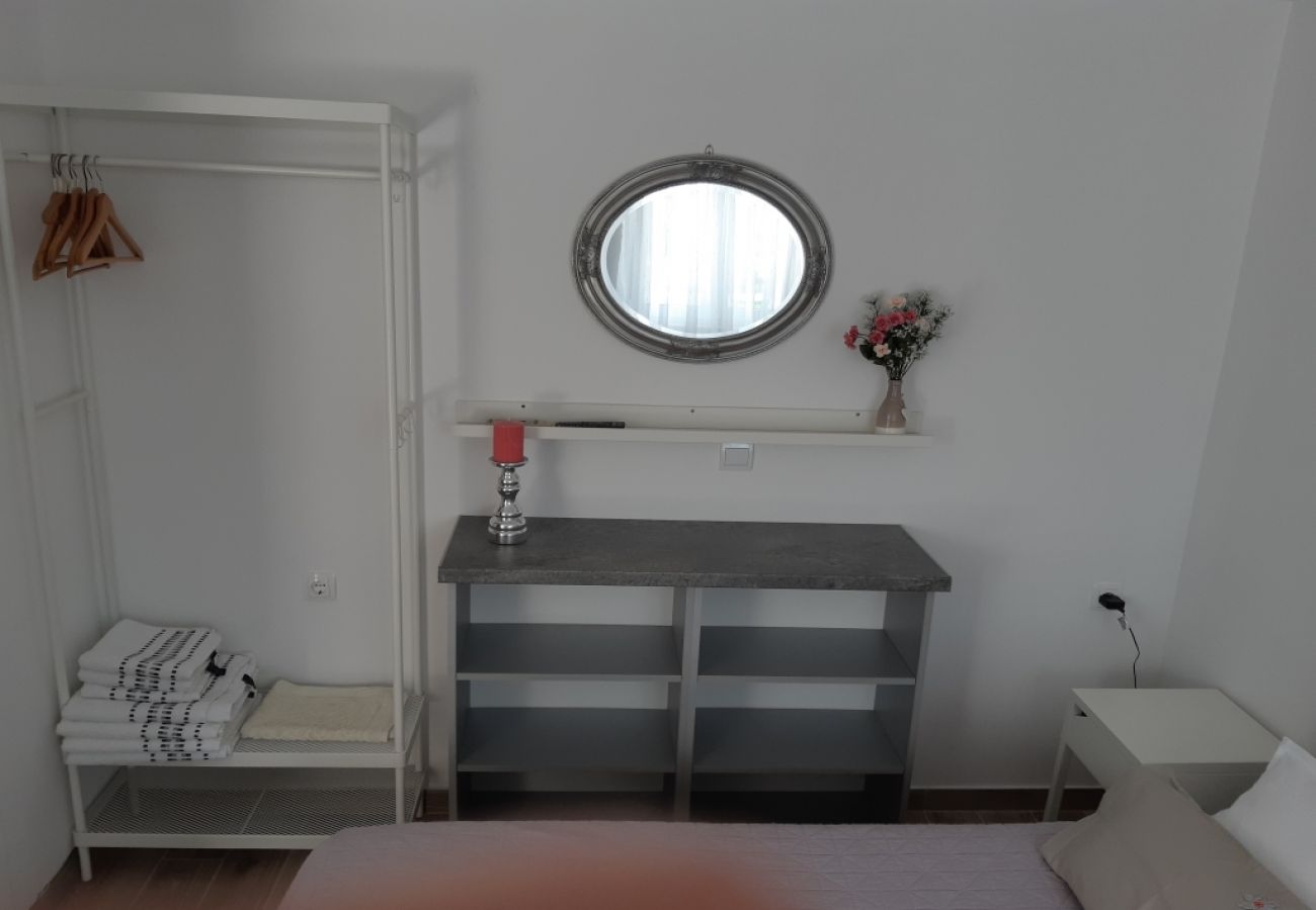 Studio in Brela - Studio apartment in Brela with Air condition, WIFI (4962-2)