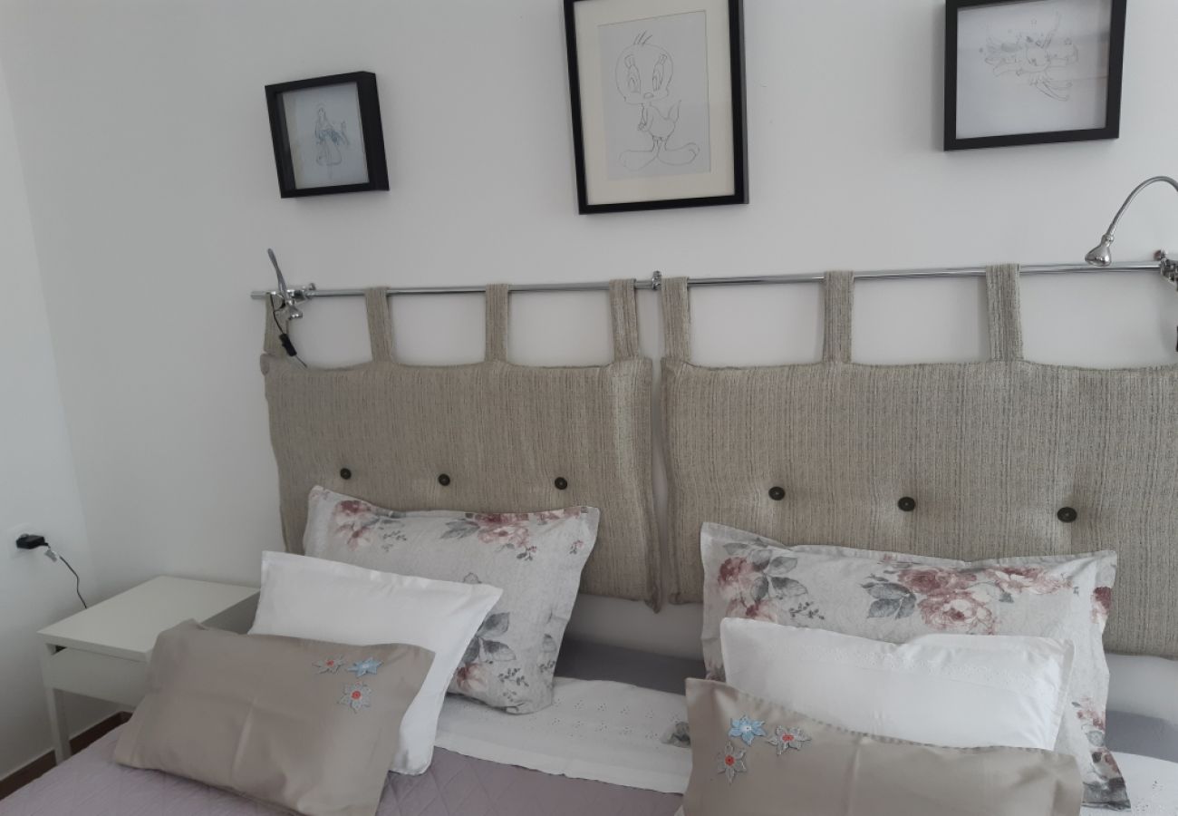 Studio in Brela - Studio apartment in Brela with Air condition, WIFI (4962-2)