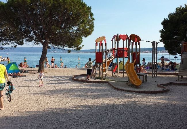 Apartment in Crikvenica - Apartment in Crikvenica with Seaview, Balcony, Air condition, WIFI (4973-1) Apartment in Crikvenica - Apartment in Crikvenica with Seaview, Balcony, Air condition, WIFI (4973-1)